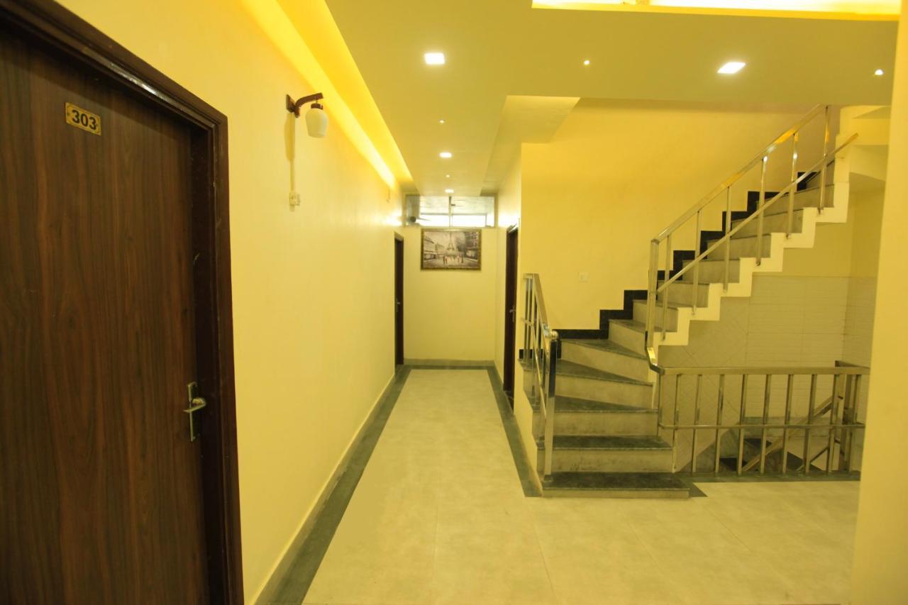 Hotel Syal Inn Amritsar Exteriör bild