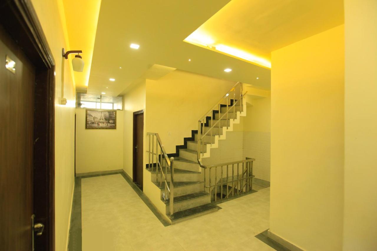 Hotel Syal Inn Amritsar Exteriör bild