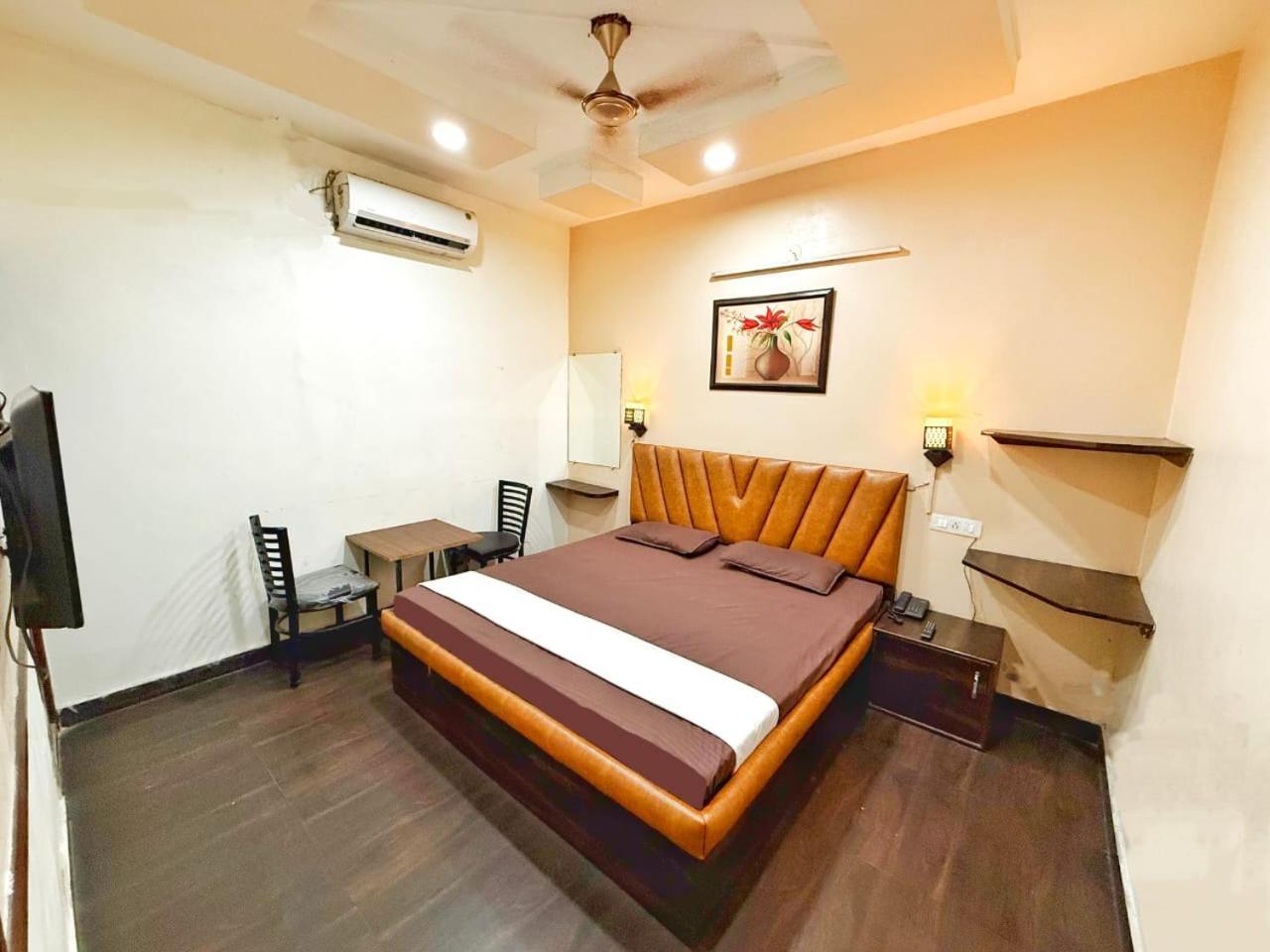 Hotel Syal Inn Amritsar Exteriör bild