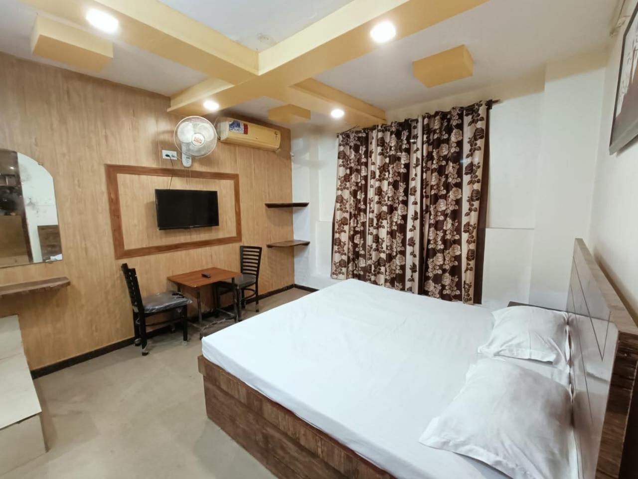 Hotel Syal Inn Amritsar Exteriör bild